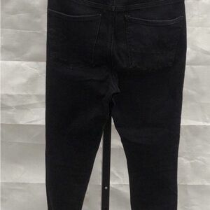 American Eagle Outfitters Black Skinny Jeans -Size 6 short -Pre-owned